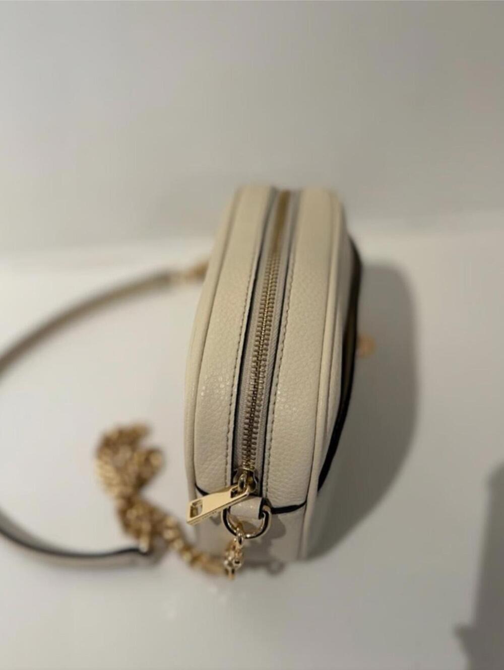 NWT Authentic MARC JACOBS Turn-lock Small Crossbody Camera Bag Ivory Gold Purse - Picture 5 of 9